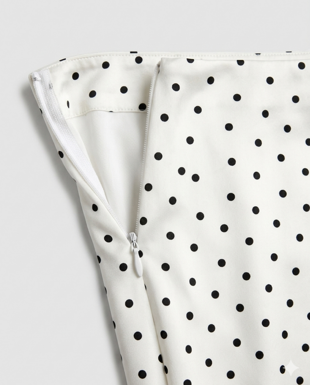 White silk polka dots skirt