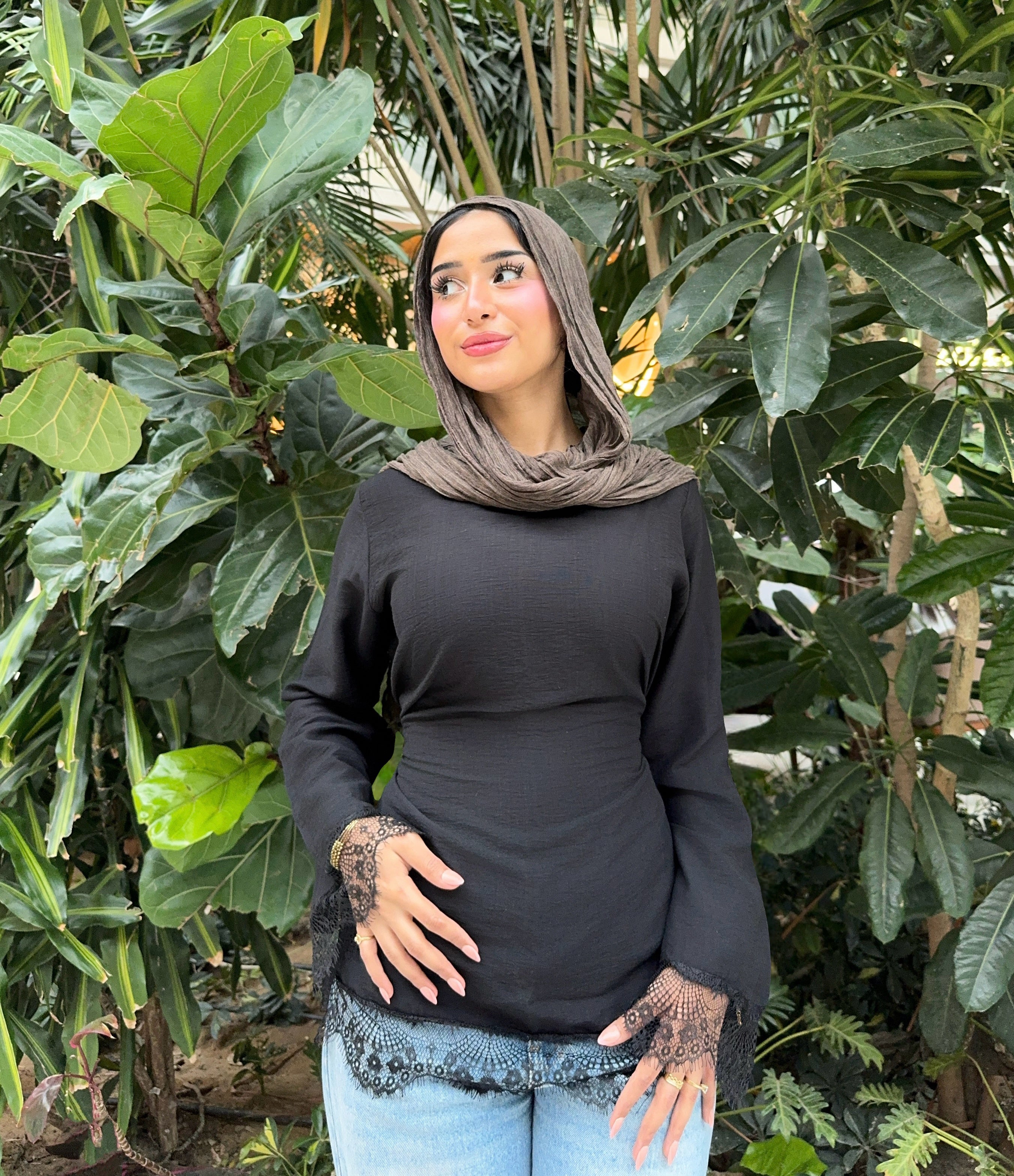 Black linen blouse with lace